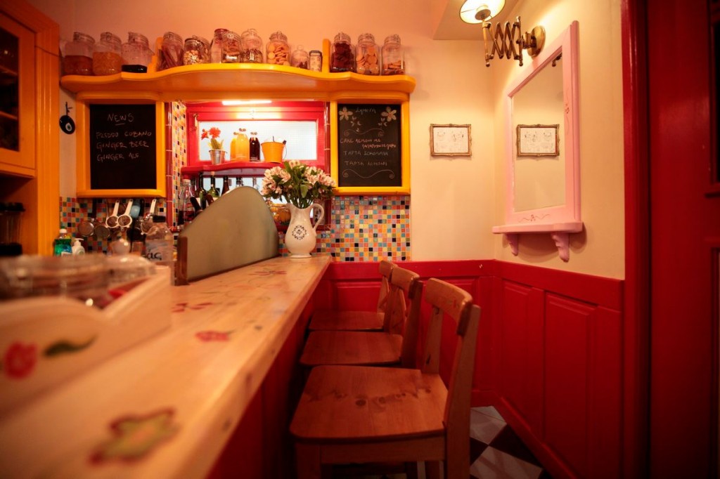 321937_279791732047232_226782804014792_1150366_5649859_o